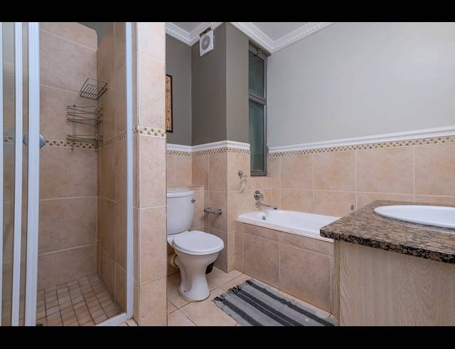 2 BEDROOM APARTMENT TO LET IN MORNINGSIDE